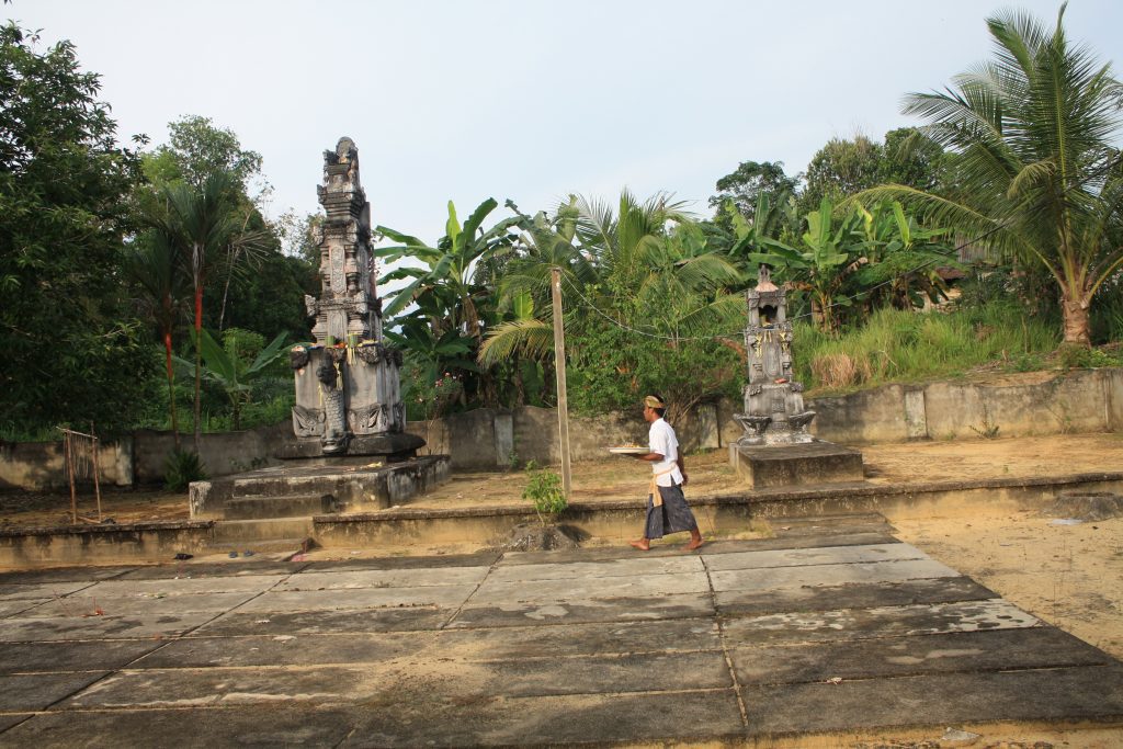 Pura Hindu Bali di desa transmigran
Foto oleh Ida Bagus